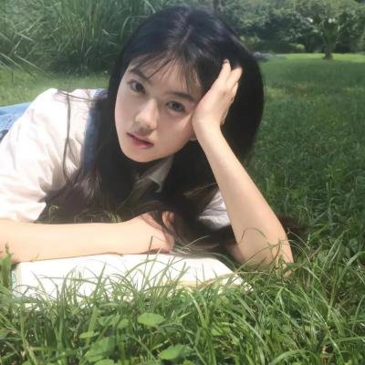 葛妮斯派特洛之风情万种